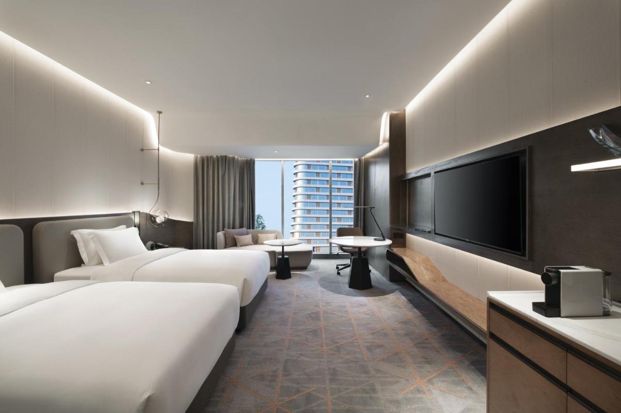 Crowne Plaza Wuhan Optics Valley By Ihg מראה חיצוני תמונה